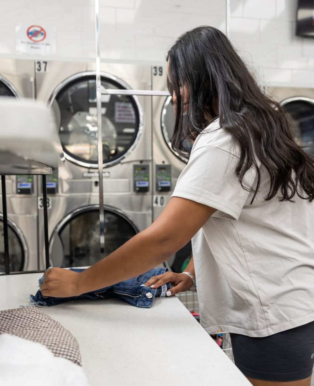 Lav Express Laundry Services New York Laundromat (24)