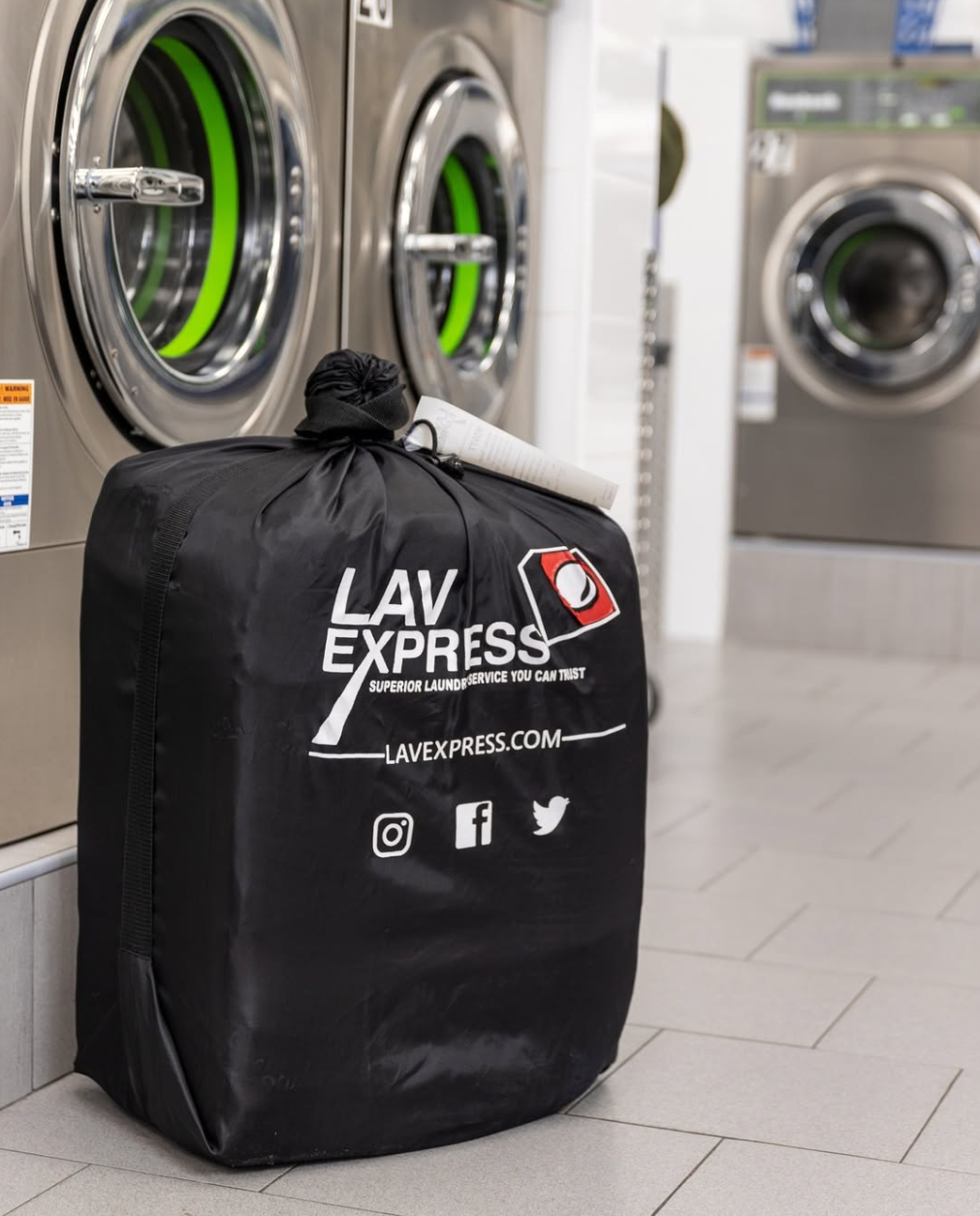 Lav Express Laundry Services New York Laundromat (11) (1)
